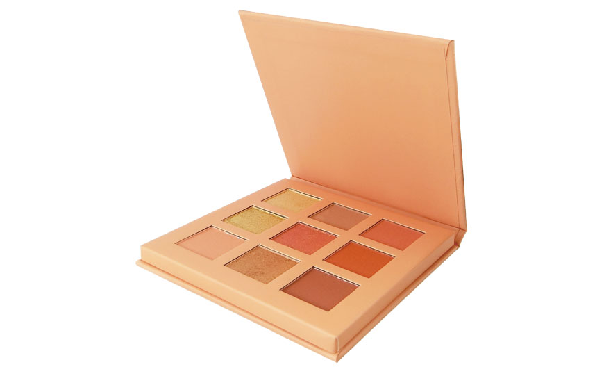 Cozy Peach Eyeshadow Palette